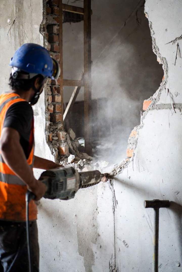 Petite démolition, Lens